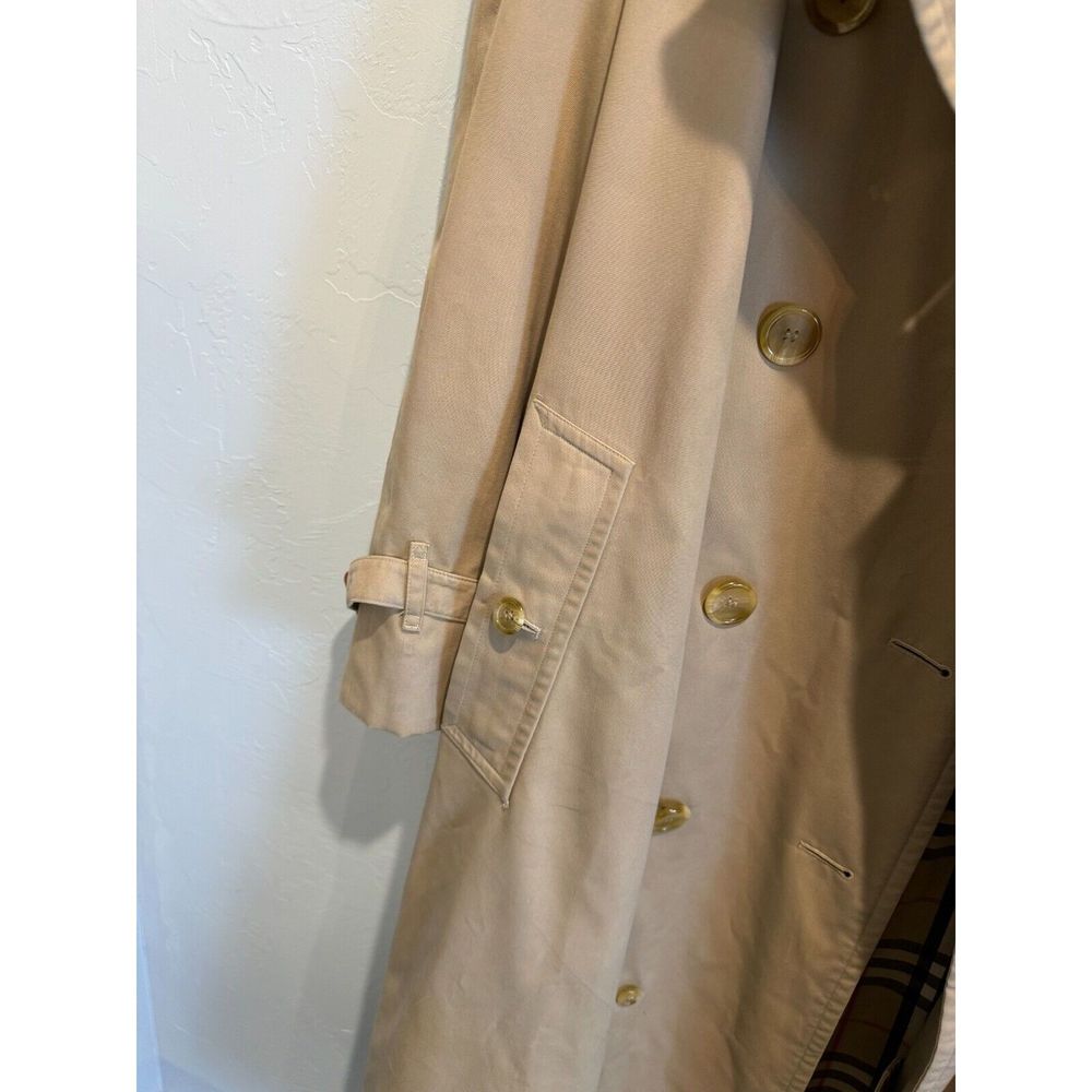 Vintage Burberry’s Nova Check Trench Coat Mens 40R Beige Belted D-Rings USA - Picture 4 of 14